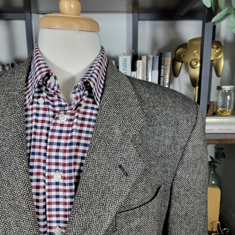 VTG Jeremy Cobb Esquire Mens Tweed Sport Coat Three Button Brown herringbone 44R